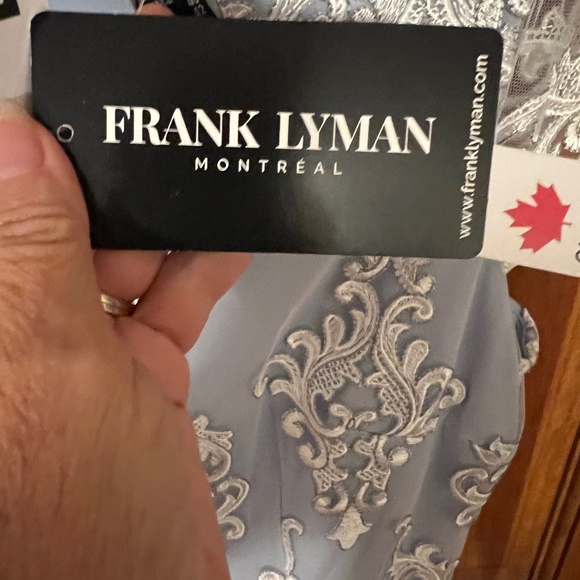 Dress size 8 - Picture 3 of 3